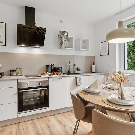 Deluxe Apartment In Bielefeld City Mit Parkplatz Und Terrasse Exterior foto